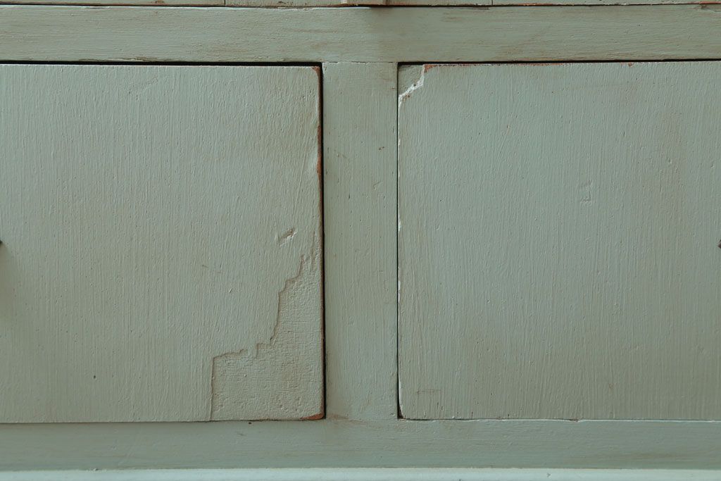 アンティーク家具　アンティークペイント　オリーブグリーンカラーの本箱(ブックケース)