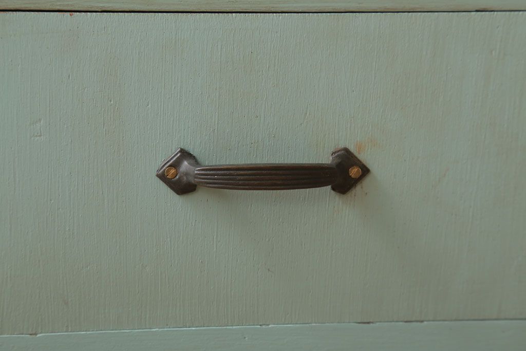 アンティーク家具　アンティークペイント　オリーブグリーンカラーの本箱(ブックケース)