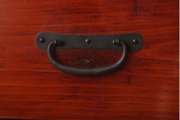 アンティーク家具　古民具・骨董　明治期　大きな金具のアンティーク観音箪笥(衣装箪笥)