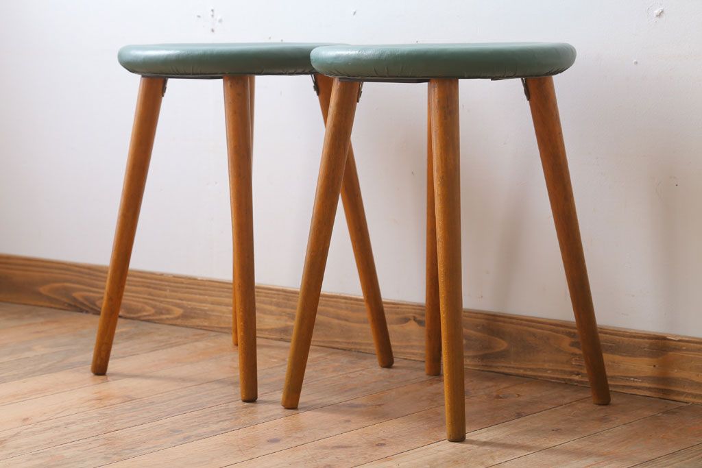 レトロ家具　昭和レトロ　ドーナツスツール2脚セット(リングスツール・丸スツール)