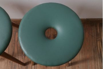 レトロ家具　昭和レトロ　ドーナツスツール2脚セット(リングスツール・丸スツール)