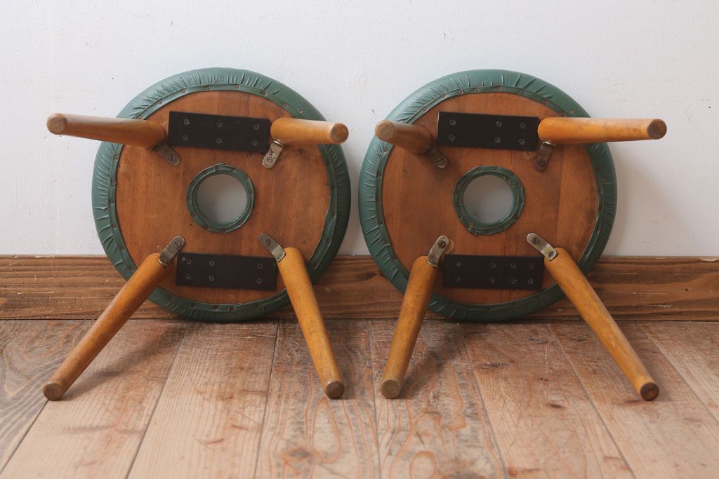 レトロ家具　昭和レトロ　ドーナツスツール2脚セット(リングスツール・丸スツール)