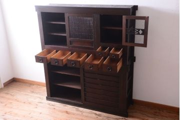 アンティーク家具　古民具・骨董　明治期　横桟引き戸付き!古い五尺水屋箪笥