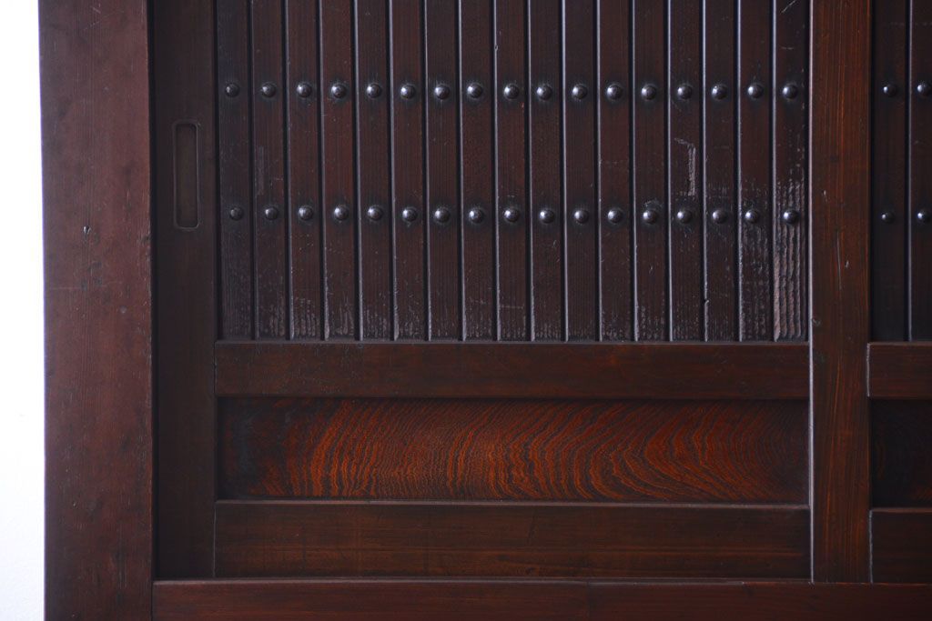 アンティーク家具　古民具・骨董　明治期　横桟引き戸付き!古い五尺水屋箪笥