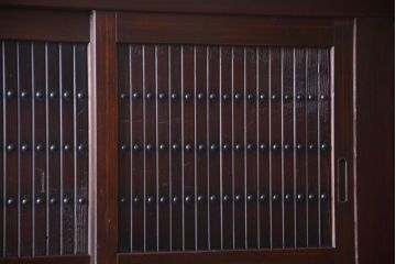 アンティーク家具　古民具・骨董　明治期　横桟引き戸付き!古い五尺水屋箪笥