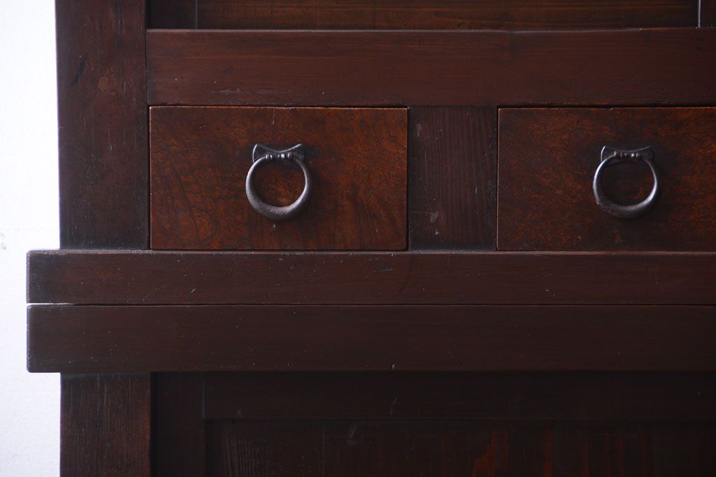 アンティーク家具　古民具・骨董　明治期　横桟引き戸付き!古い五尺水屋箪笥