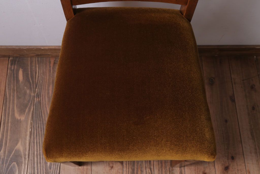 アンティーク家具　アンティーク　古いブナ材のチェア(椅子)