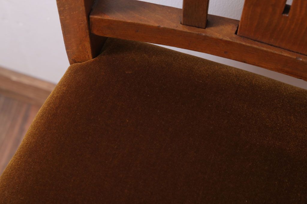 アンティーク家具　アンティーク　古いブナ材のチェア(椅子)