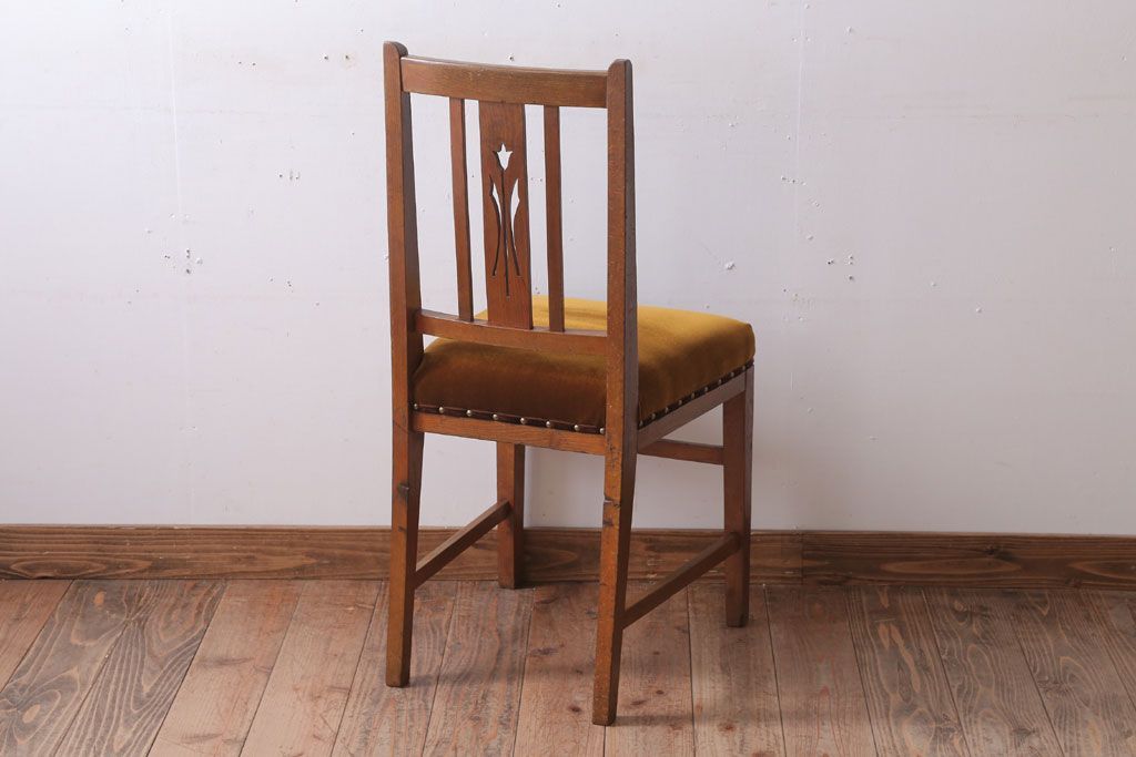 アンティーク家具　アンティーク　古いブナ材のチェア(椅子)