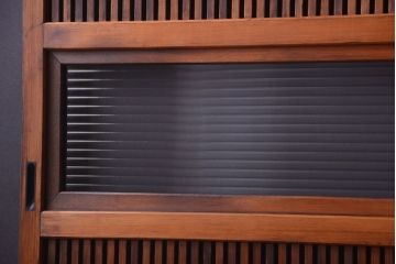 古民具・骨董　裏ガラス入り!腰板欅材のモールガラス帯格子戸2枚セット(2)