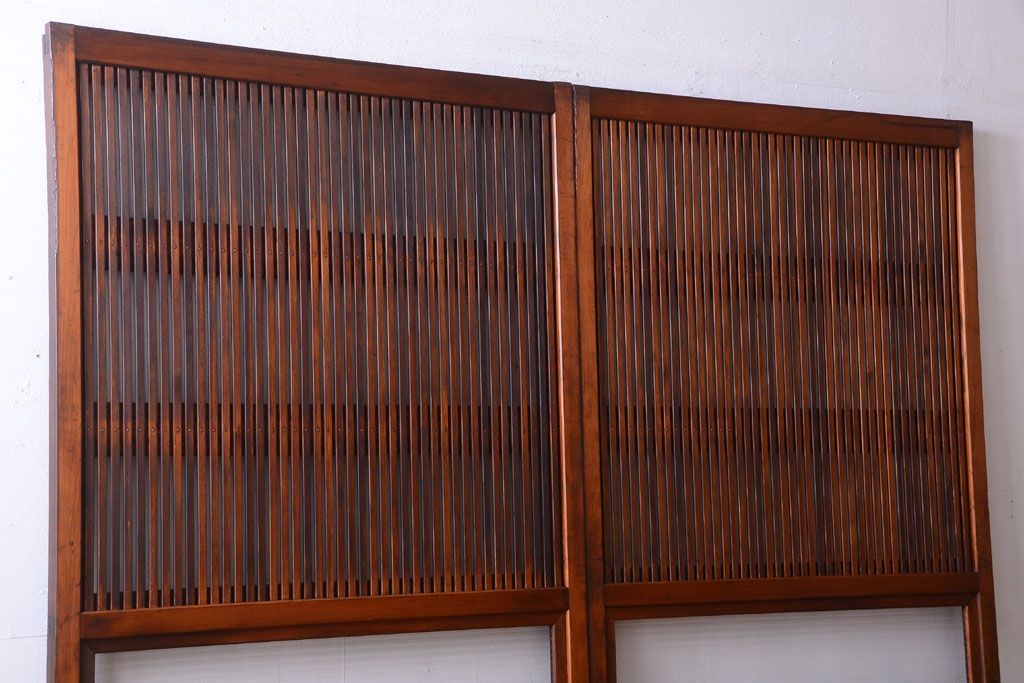 古民具・骨董　裏ガラス入り!腰板欅材のモールガラス帯格子戸2枚セット(2)