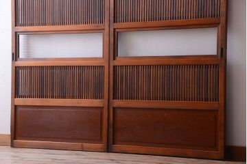 古民具・骨董　裏ガラス入り!腰板欅材のモールガラス帯格子戸2枚セット(2)