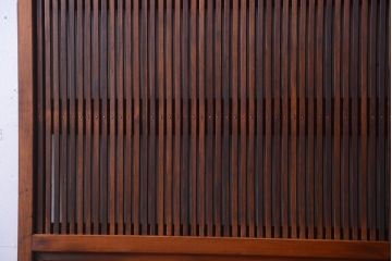 古民具・骨董　裏ガラス入り!腰板欅材のモールガラス帯格子戸2枚セット(2)