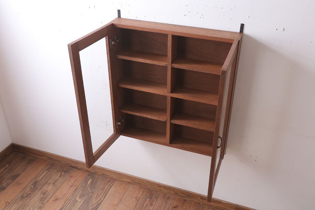 アンティーク家具　アンティーク　古い木のシンプルな壁掛け戸棚(2)