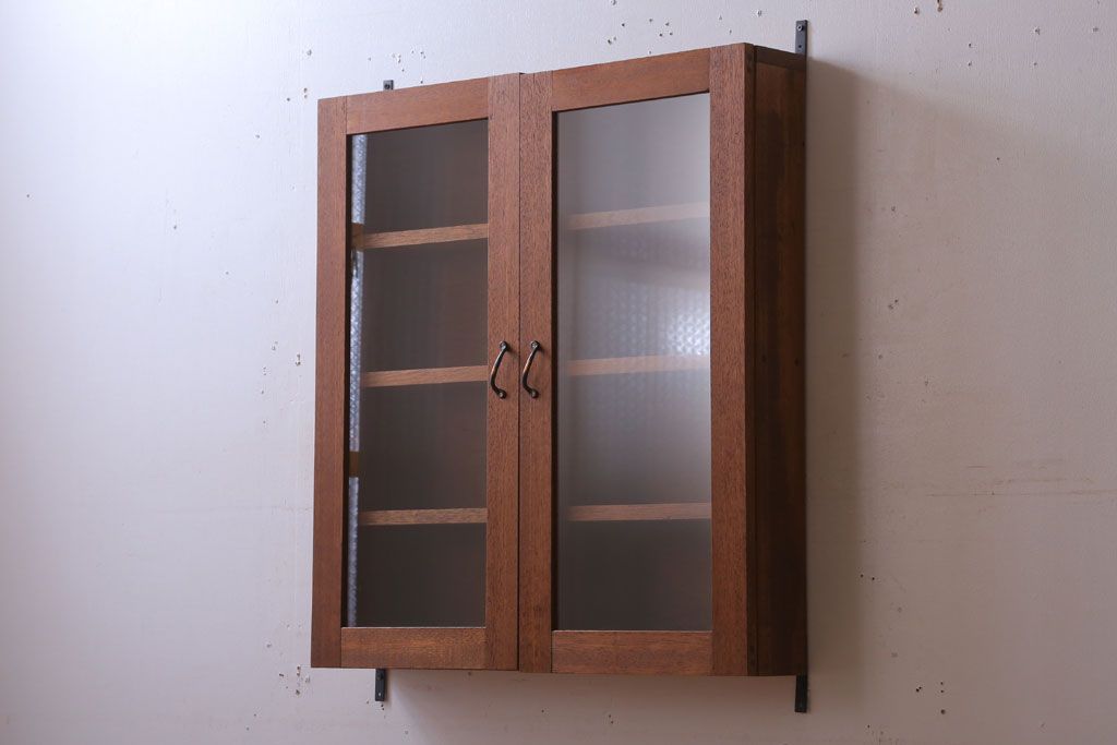 アンティーク家具　アンティーク　古い木のシンプルな壁掛け戸棚(2)