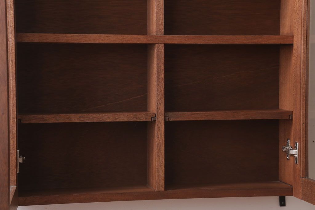 アンティーク家具　アンティーク　古い木のシンプルな壁掛け戸棚(2)