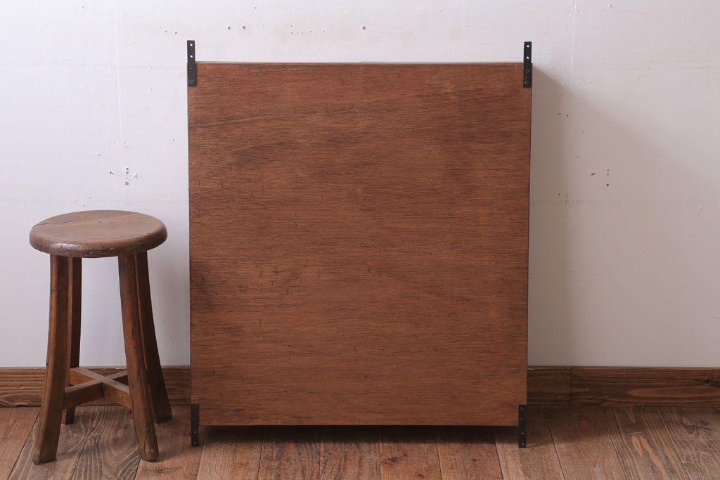 アンティーク家具　アンティーク　古い木のシンプルな壁掛け戸棚(2)