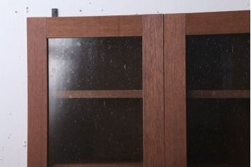 アンティーク　気泡ガラス入り!古い木のシンプルな壁掛け戸棚(1)