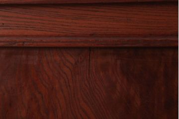 アンティーク家具　古民具・骨董　鉄脚付き!前面欅材の時代箪笥ローボード