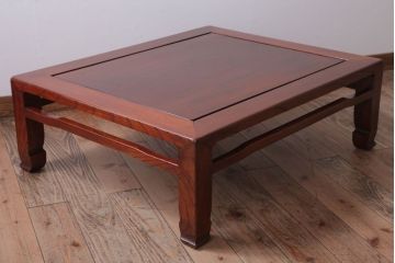 アンティーク家具　和製アンティーク　総欅製の古い座卓(センターテーブル)