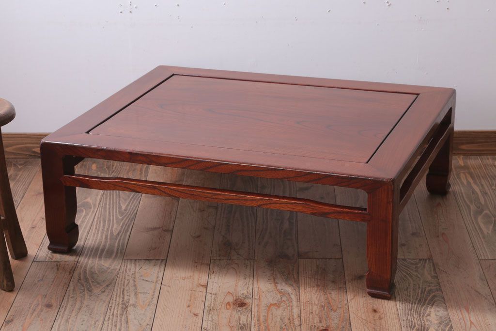 アンティーク家具　和製アンティーク　総欅製の古い座卓(センターテーブル)