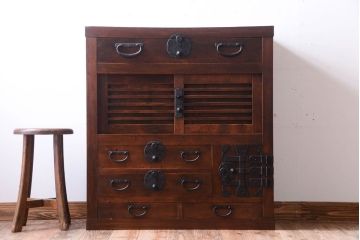 アンティーク家具　古民具・骨董　明治〜大正　古い木が味わい深い小ぶりな帳場箪笥