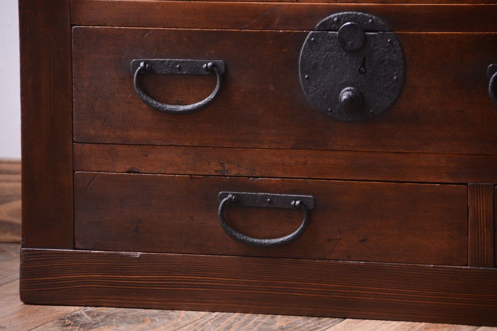 アンティーク家具　古民具・骨董　明治〜大正　古い木が味わい深い小ぶりな帳場箪笥