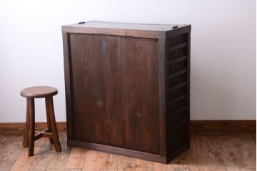 アンティーク家具　古民具・骨董　明治〜大正　古い木が味わい深い小ぶりな帳場箪笥