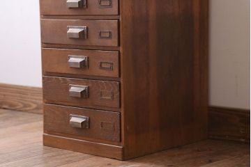 レトロ家具　昭和レトロ　ネームプレート付き!ナラ材のアンティーク小引き出し(1)