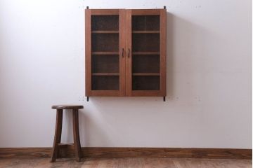 アンティーク家具　アンティーク　気泡ガラス入り!古い木のシンプルな壁掛け戸棚(3)