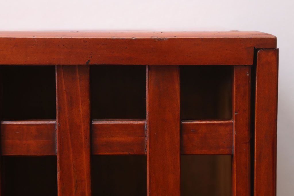 アンティーク雑貨　和製アンティーク　格子戸の古い行火(あんか)