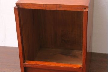 アンティーク雑貨　和製アンティーク　格子戸の古い行火(あんか)