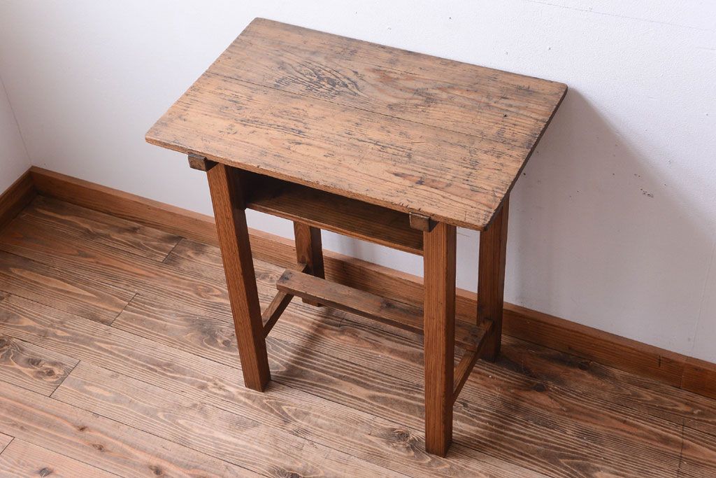 アンティーク雑貨　和製アンティーク　古い木味の平机(電話台・花台)