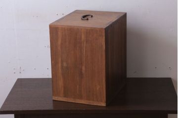 アンティーク家具　和製アンティーク　総桐材!小さな小引き出し
