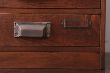 レトロ家具　昭和レトロ　ネームプレート付き!ナラ材のアンティーク小引き出し(2)