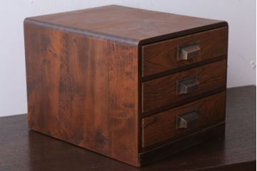 レトロ家具　昭和レトロ　ナラ材・カバ材製!小さくてかわいいアンティーク小引き出し