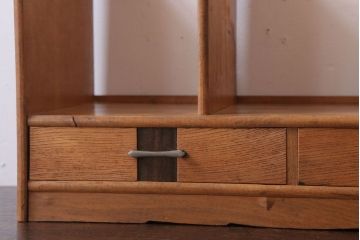 レトロ家具　昭和レトロ　引き出し2杯付き!小振りでレトロな本立て(2)