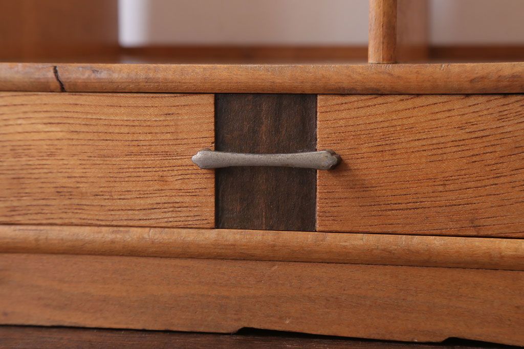 レトロ家具　昭和レトロ　引き出し2杯付き!小振りでレトロな本立て(2)