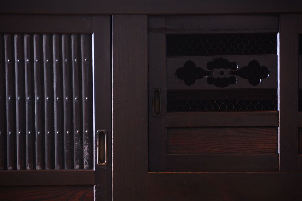 アンティーク家具　古民具・骨董　昇り引き出し付き!六尺水屋箪笥(近江水屋箪笥、食器棚)