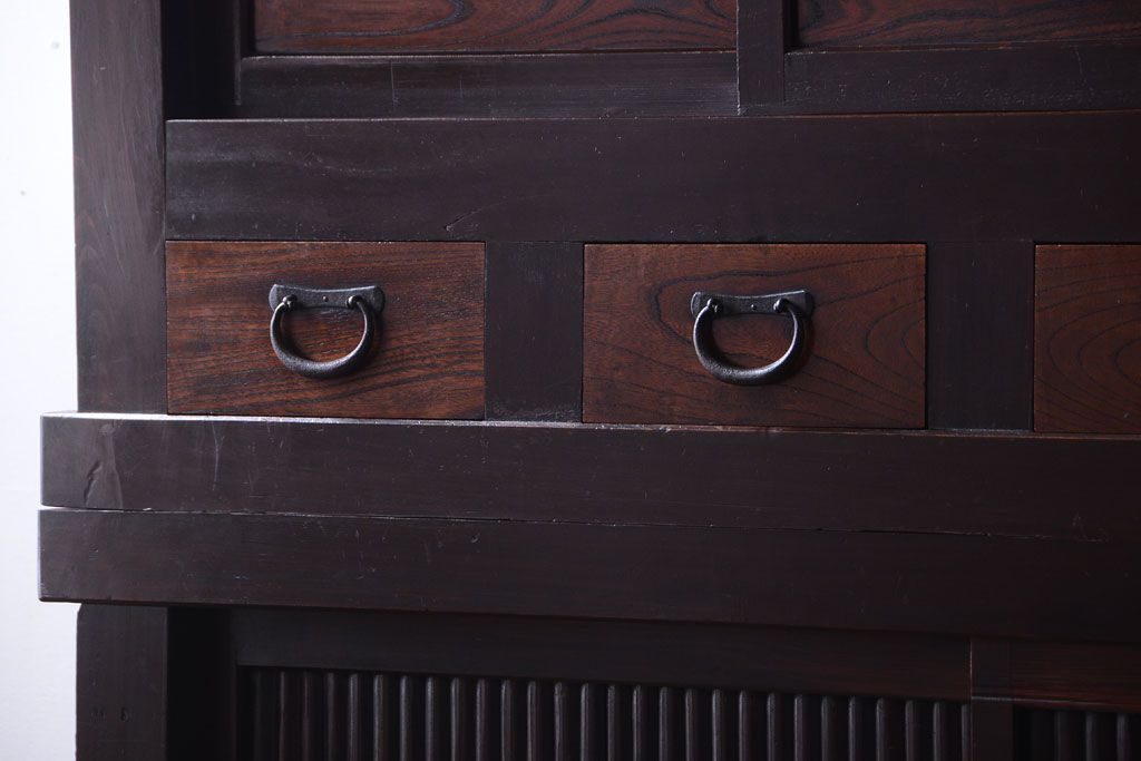 アンティーク家具　古民具・骨董　昇り引き出し付き!六尺水屋箪笥(近江水屋箪笥、食器棚)