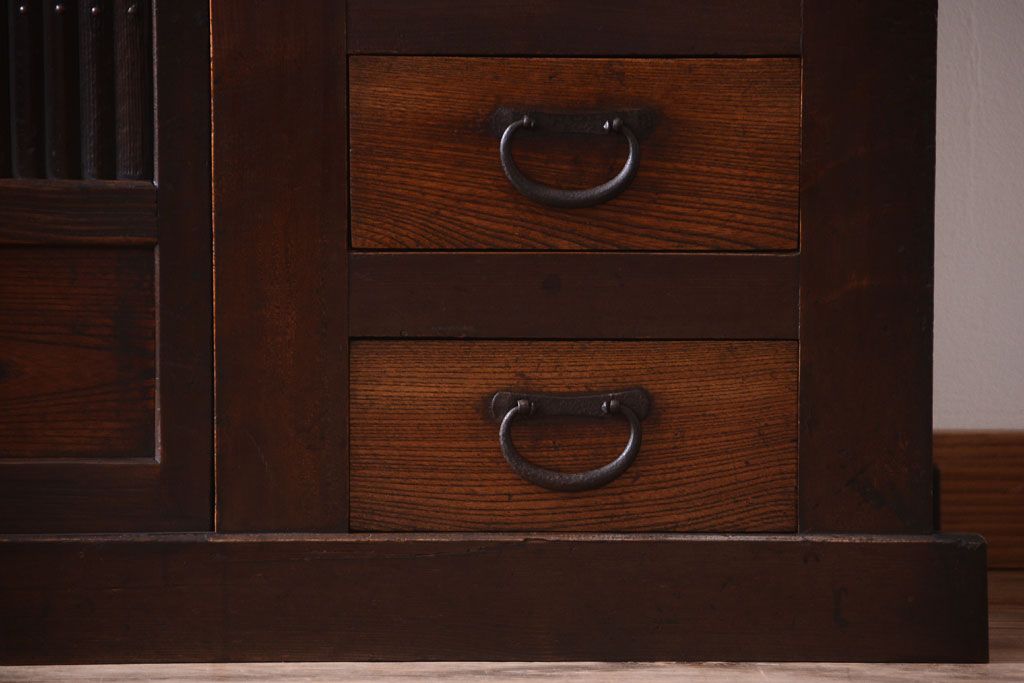 アンティーク家具　古民具・骨董　昇り引き出し付き!六尺水屋箪笥(近江水屋箪笥、食器棚)