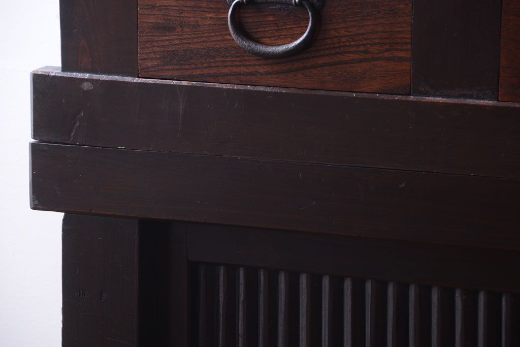 アンティーク家具　古民具・骨董　昇り引き出し付き!六尺水屋箪笥(近江水屋箪笥、食器棚)