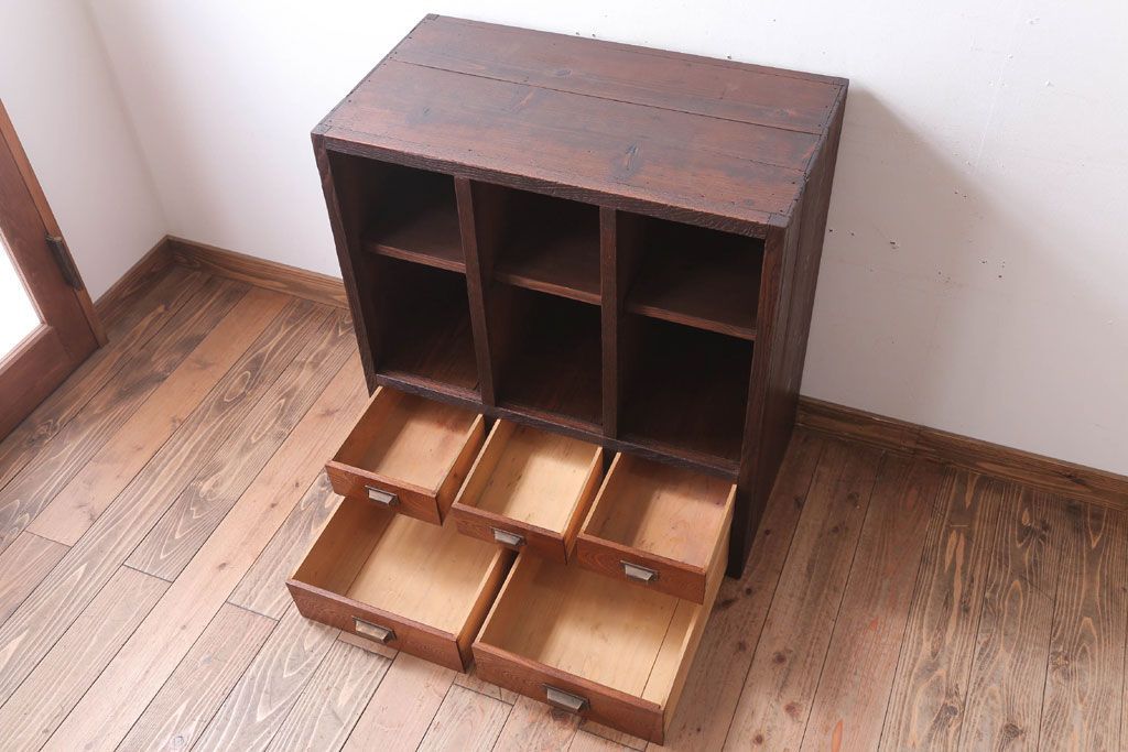 アンティーク家具　和製アンティーク　5杯引き出し付き!マス目収納棚