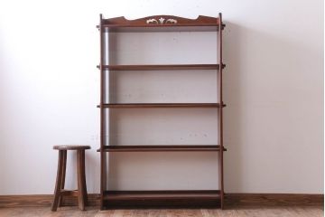 アンティーク家具　アンティーク　透かし彫り　古い木製の本棚(飾り棚・ブックシェルフ)