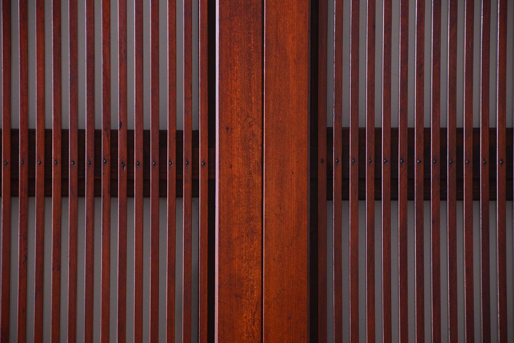 古民具・骨董　腰板欅材!裏ガラス付きアンティーク格子戸