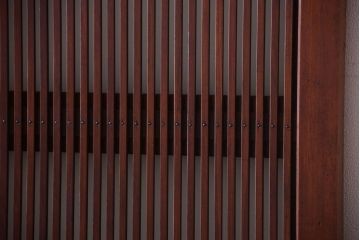 古民具・骨董　腰板欅材!裏ガラス付きアンティーク格子戸