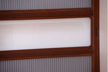 古民具・骨董　腰板欅材!裏ガラス付きアンティーク格子戸