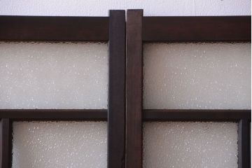 大正ロマン　当時物色ガラス入り!古い薬局のアンティークガラス戸2枚セット