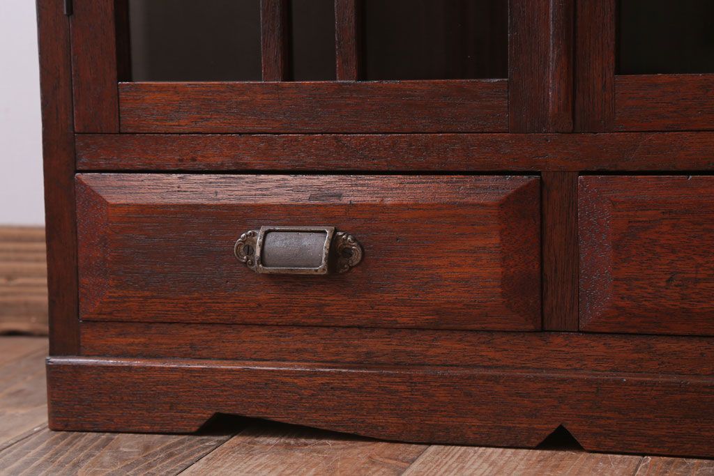 アンティーク家具　大正ロマン　古い木製のアンティークブックケース(本箱)