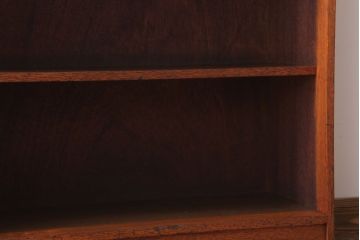 レトロ家具　昭和レトロ　木製!古い本屋さんのマガジンラック付き本棚